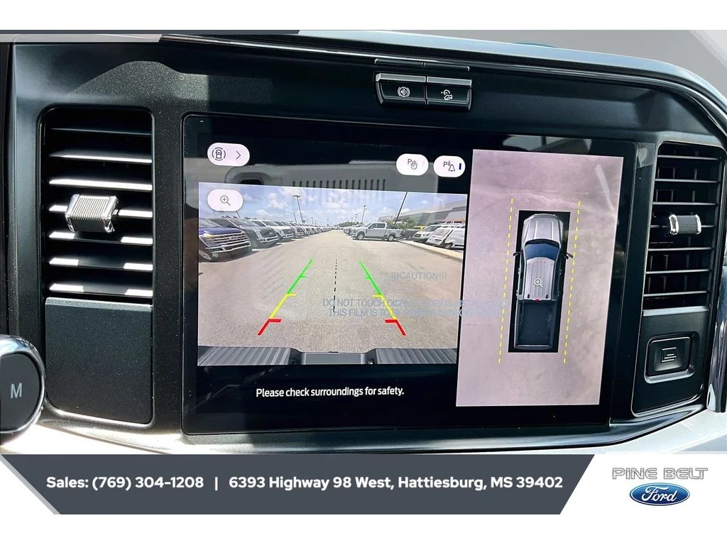 New 2026 Avalanche Ford F-250® XLT image 16