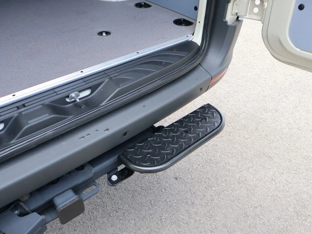 New 2026 Pebble Gray Mercedes-Benz Cargo 144 WB image 72