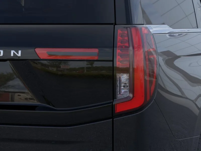 New 2025 Agate Black Metallic Ford Platinum® image 41