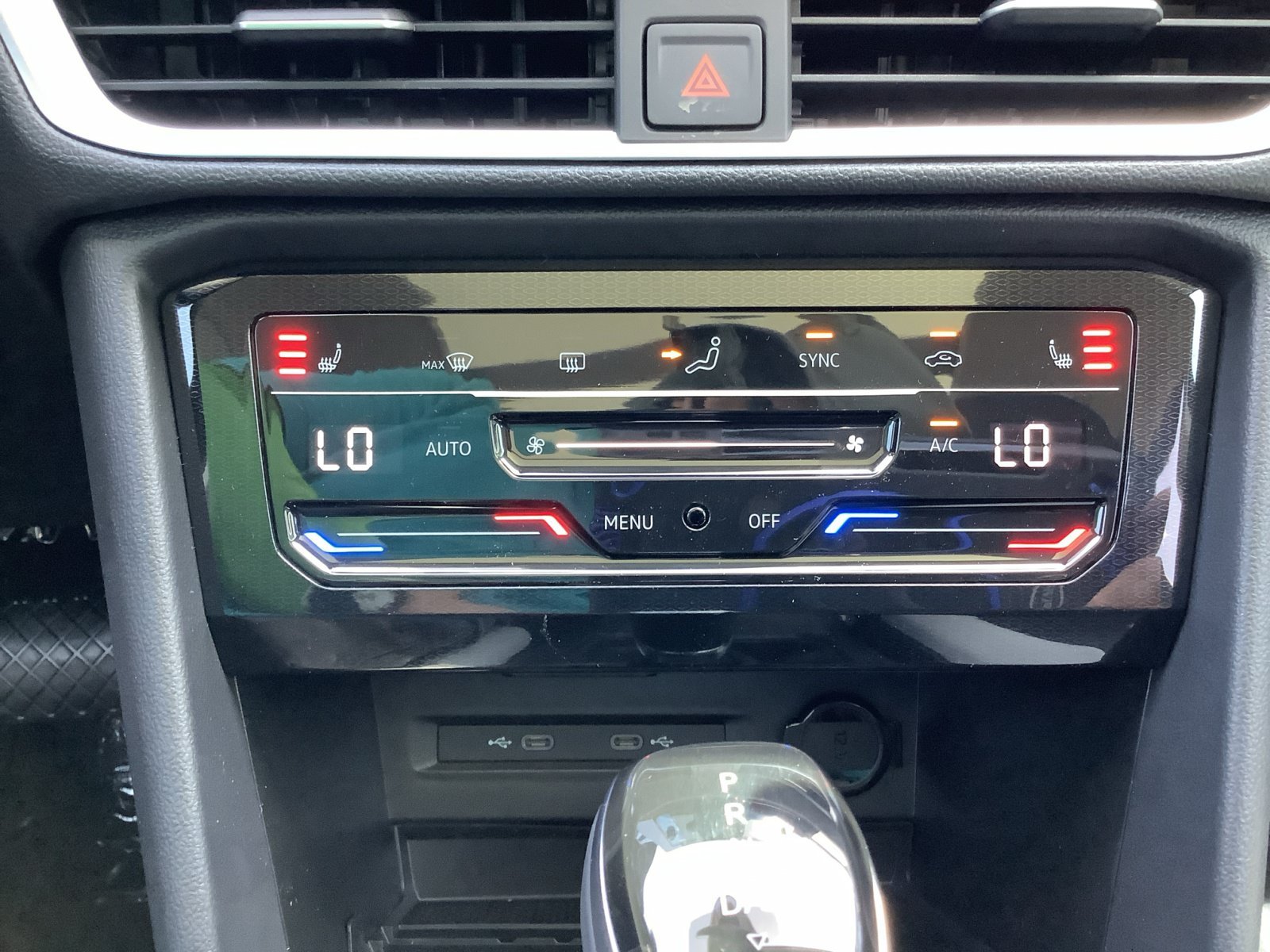 2026 Volkswagen Taos SE - Photo 24