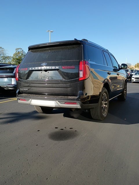 Used 2025 Ford Expedition Platinum with VIN 1FMJU1M88SEA32808 for sale in Apple Valley, Minnesota
