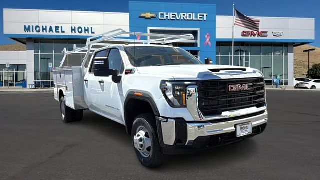 2026 GMC Sierra 3500 HD Chassis Cab Pro