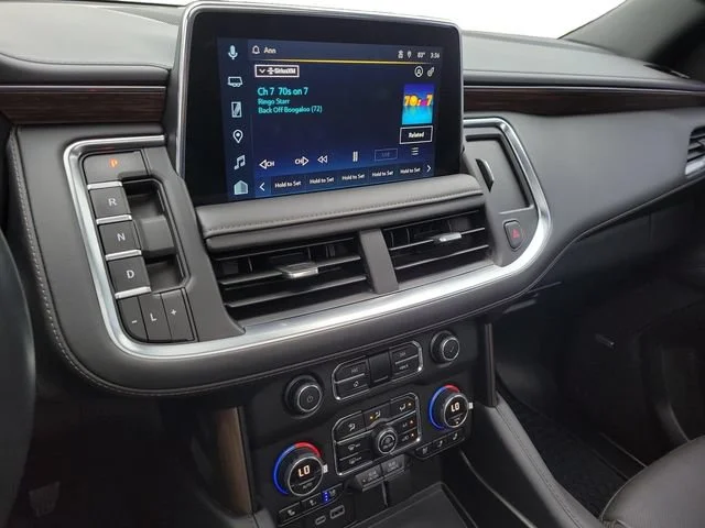 Used 2023 Black Chevrolet High Country image 17