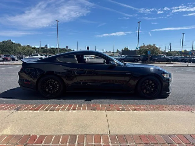Used 2017 Black Ford Shelby GT350 image 5