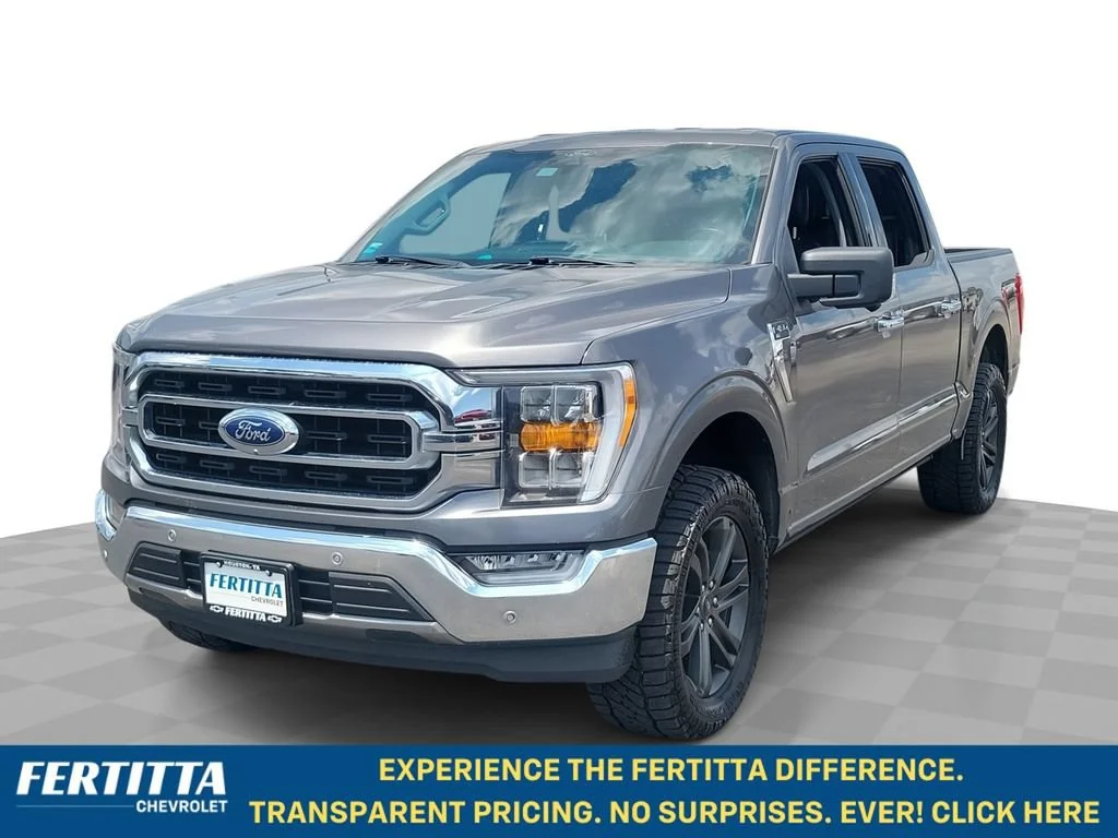 Used 2021 Gray Ford XLT image 1