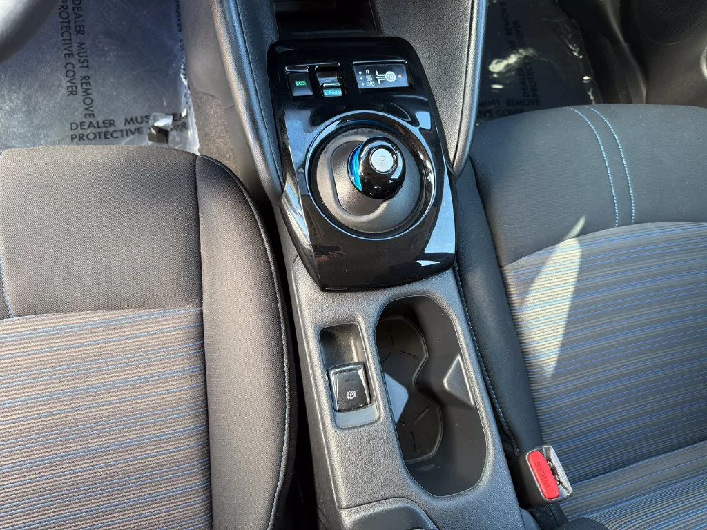 Used 2024 Gray Nissan SV PLUS image 26
