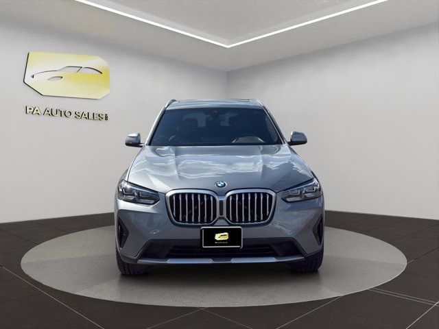Used 2023 Skyscraper Gray Metallic BMW xDrive30i image 2