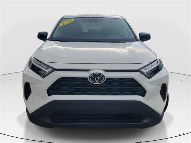 Certified Used 2023 ICE CAP Toyota  image 2