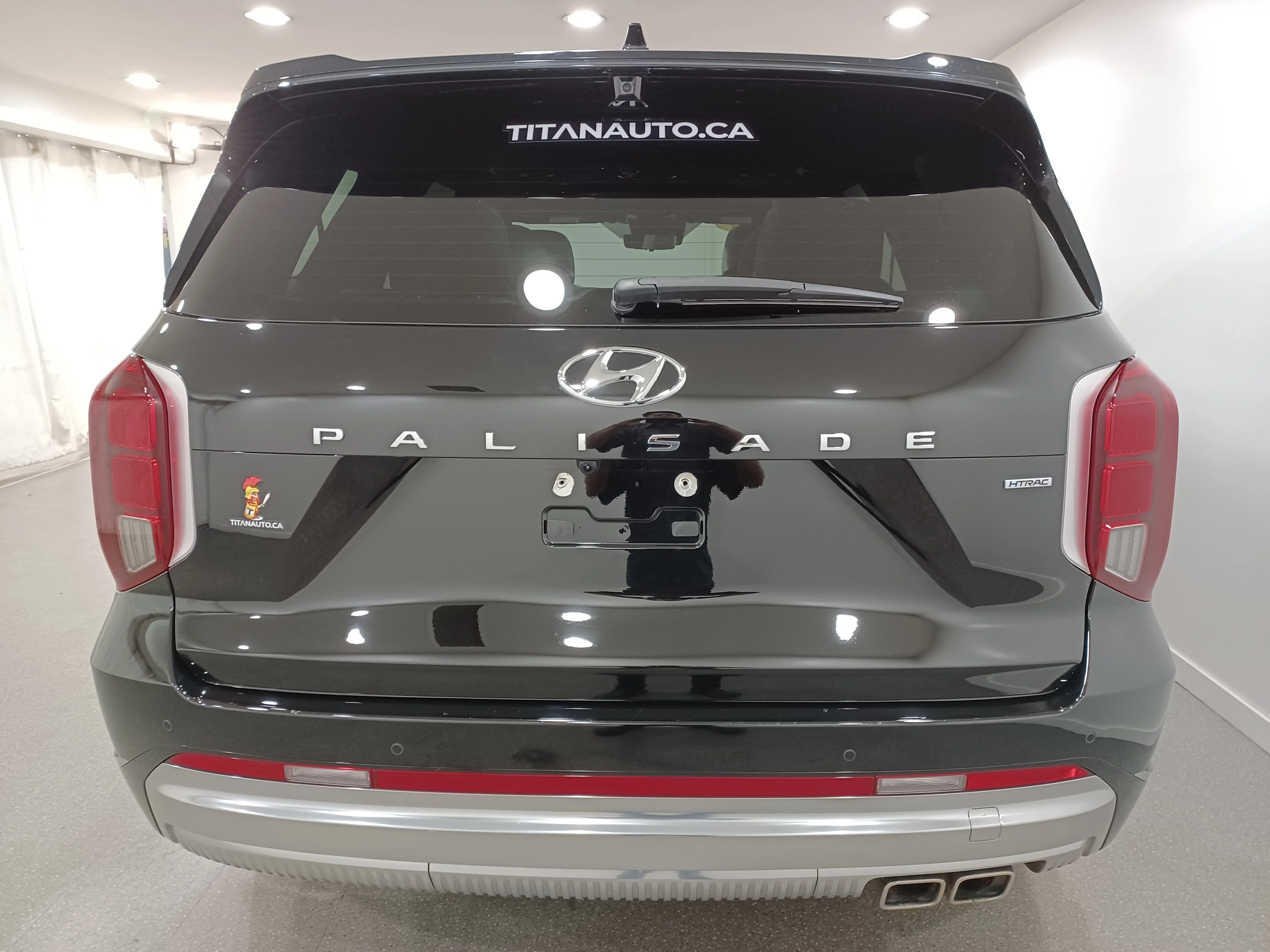 Certified Used 2024 Abyss Black Hyundai Ultimate Calligraphy AWD*7 Pass | Adaptive Cruise | Remote Start | Nav | 360 Cam | Cooled Leather image 27