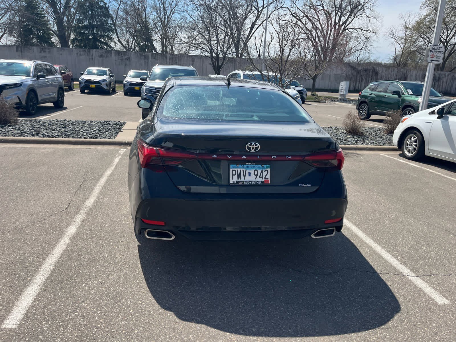 Used 2019 Midnight Black Metallic Toyota XLE image 4