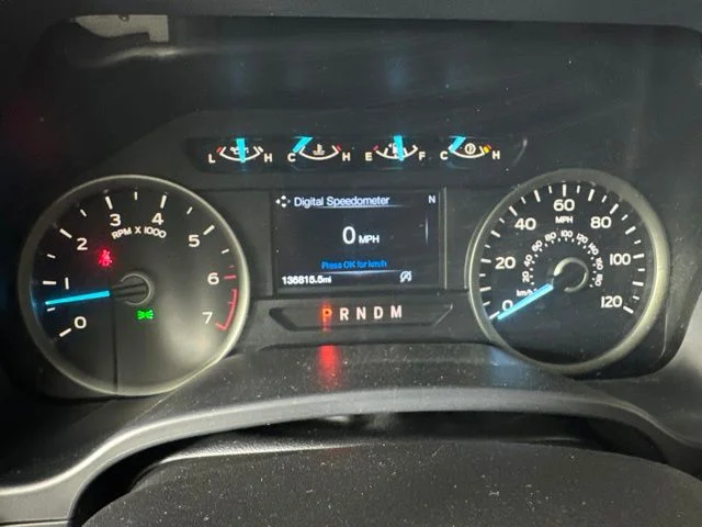 Used 2018  Ford XLT image 17