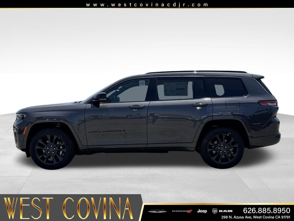 New 2026 Baltic Gray Metallic Clear-Coat Exterior Paint Jeep Limited Reserve image 12