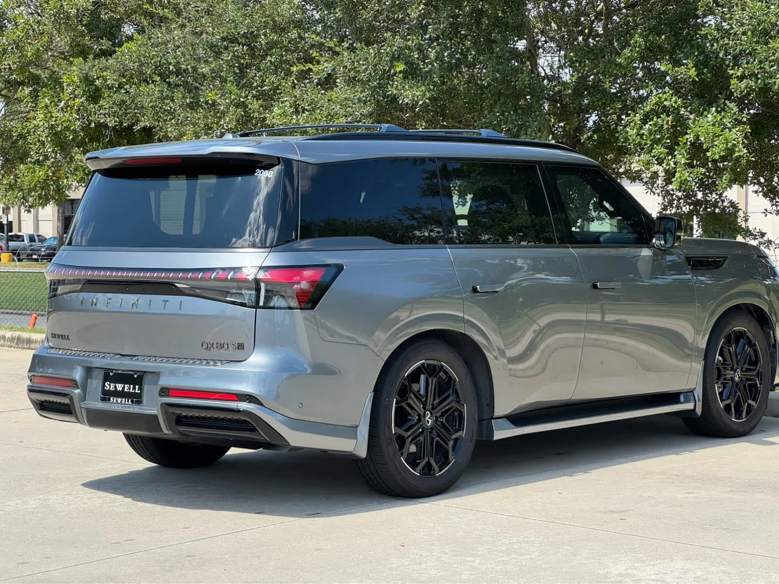 Certified Used 2026 Dynamic Metal INFINITI SPORT image 5