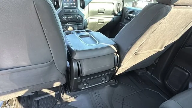 Used 2022 Summit White Chevrolet Custom image 21