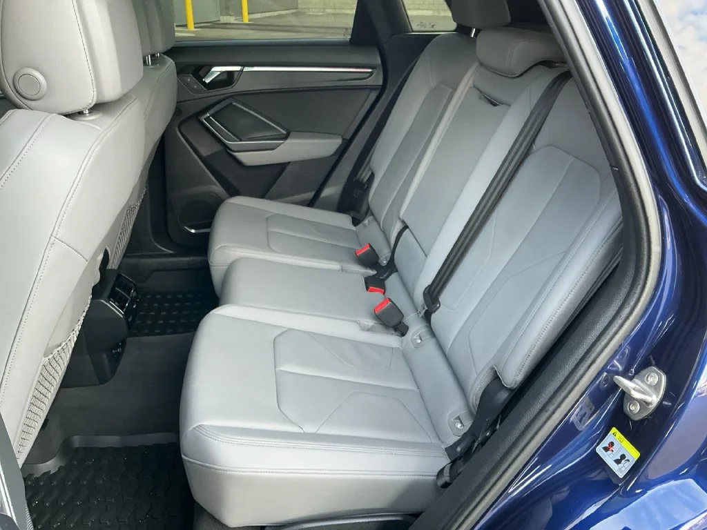 Used 2021 Blue Audi Premium Plus image 28