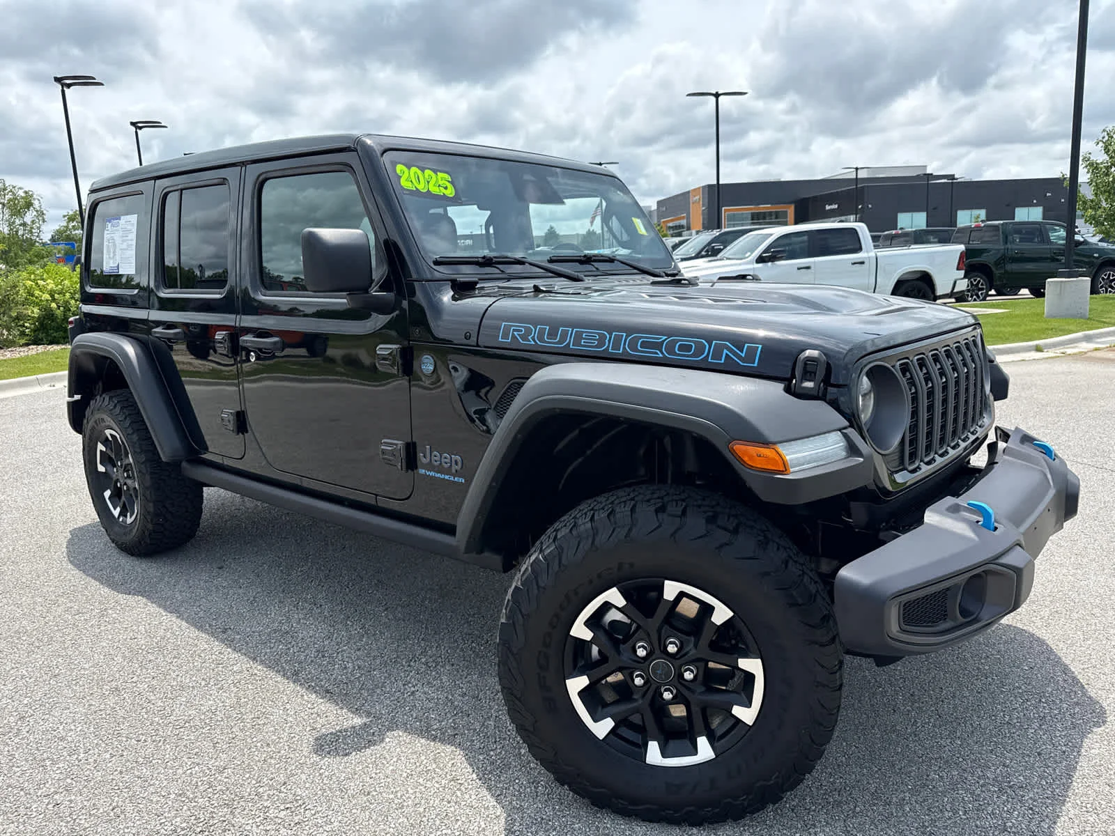 Used 2025 Jeep Wrangler 4xe Rubicon 4XE with VIN 1C4RJXR69SW602707 for sale in Kansas City