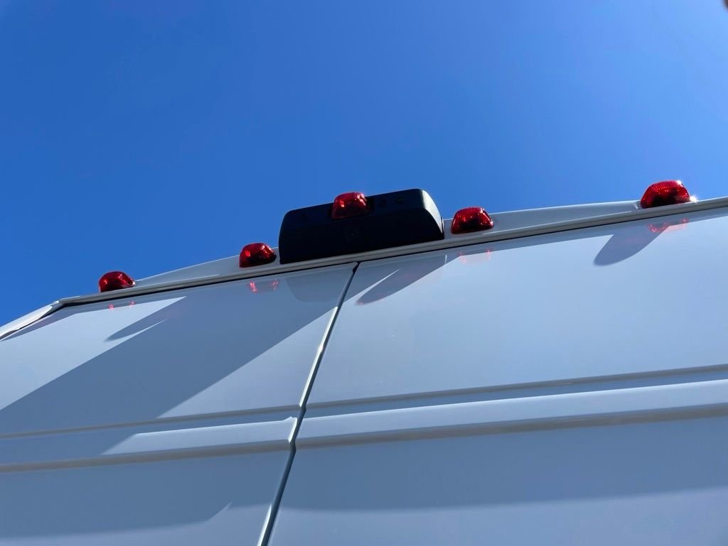 New 2026 Bright White Clear-Coat Exterior Paint RAM Super High Roof image 12