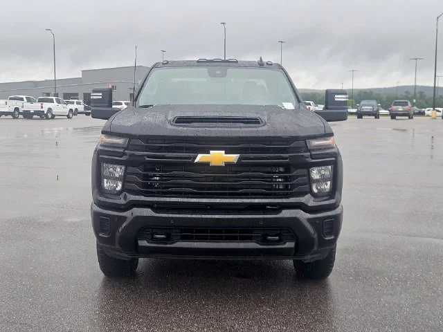 2026 Chevrolet Silverado 2500 HD Custom - Photo 8