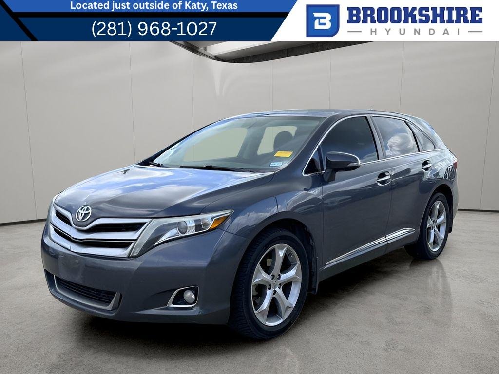 Used 2013 Magnetic Gray Pearl Toyota Limited image 1