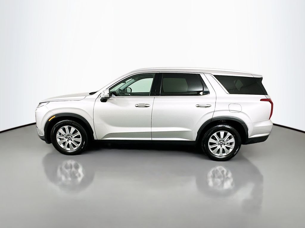 Used 2025 Silver Hyundai SEL image 8