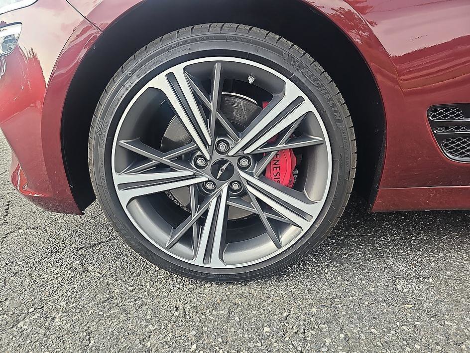 Certified Used 2025 Cavendish Red Genesis 2.5T Sport Prestige image 18