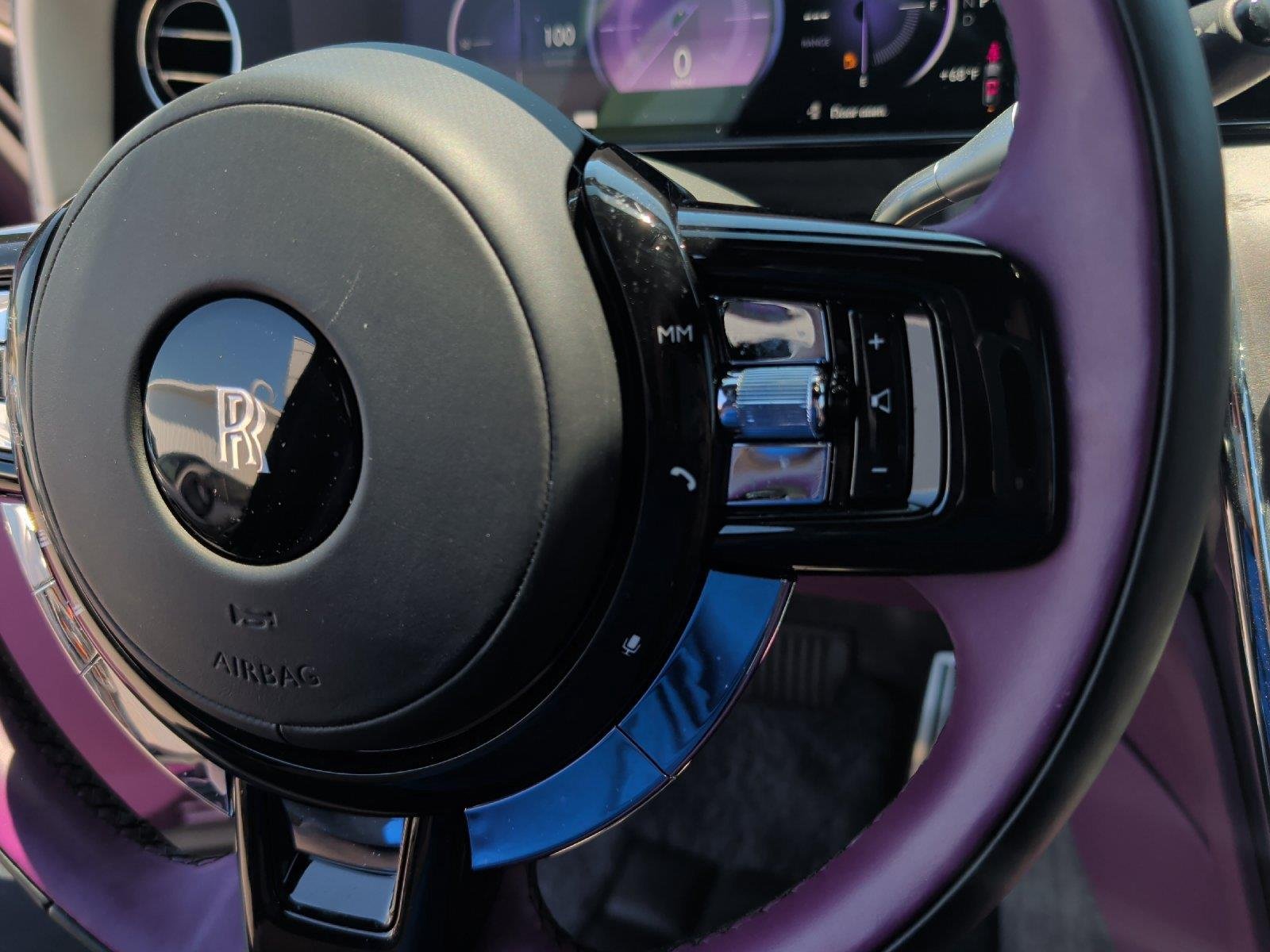 Used 2025 Belladonna Purple Rolls-Royce  image 20