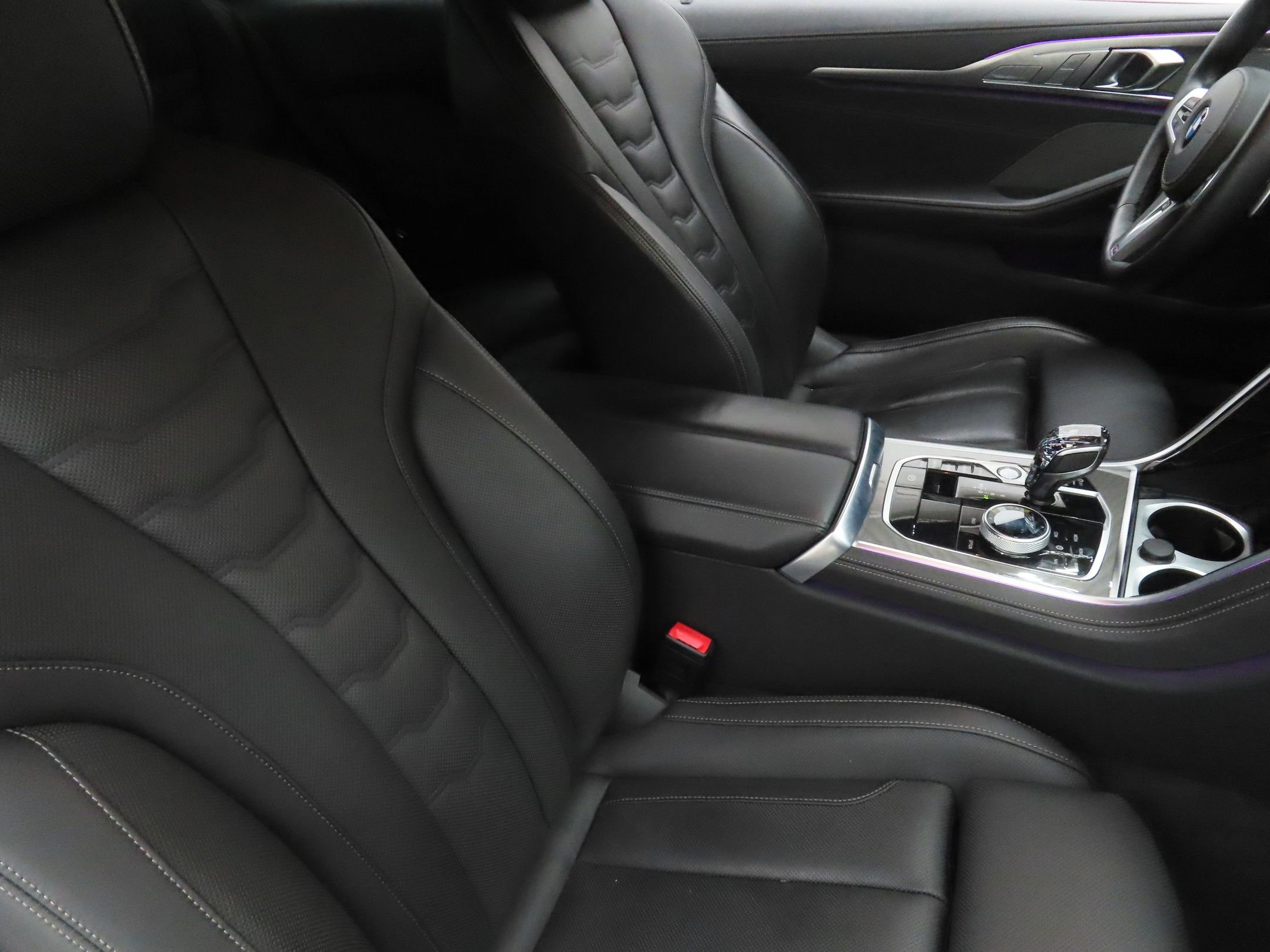 Used 2023 White BMW 840i image 25