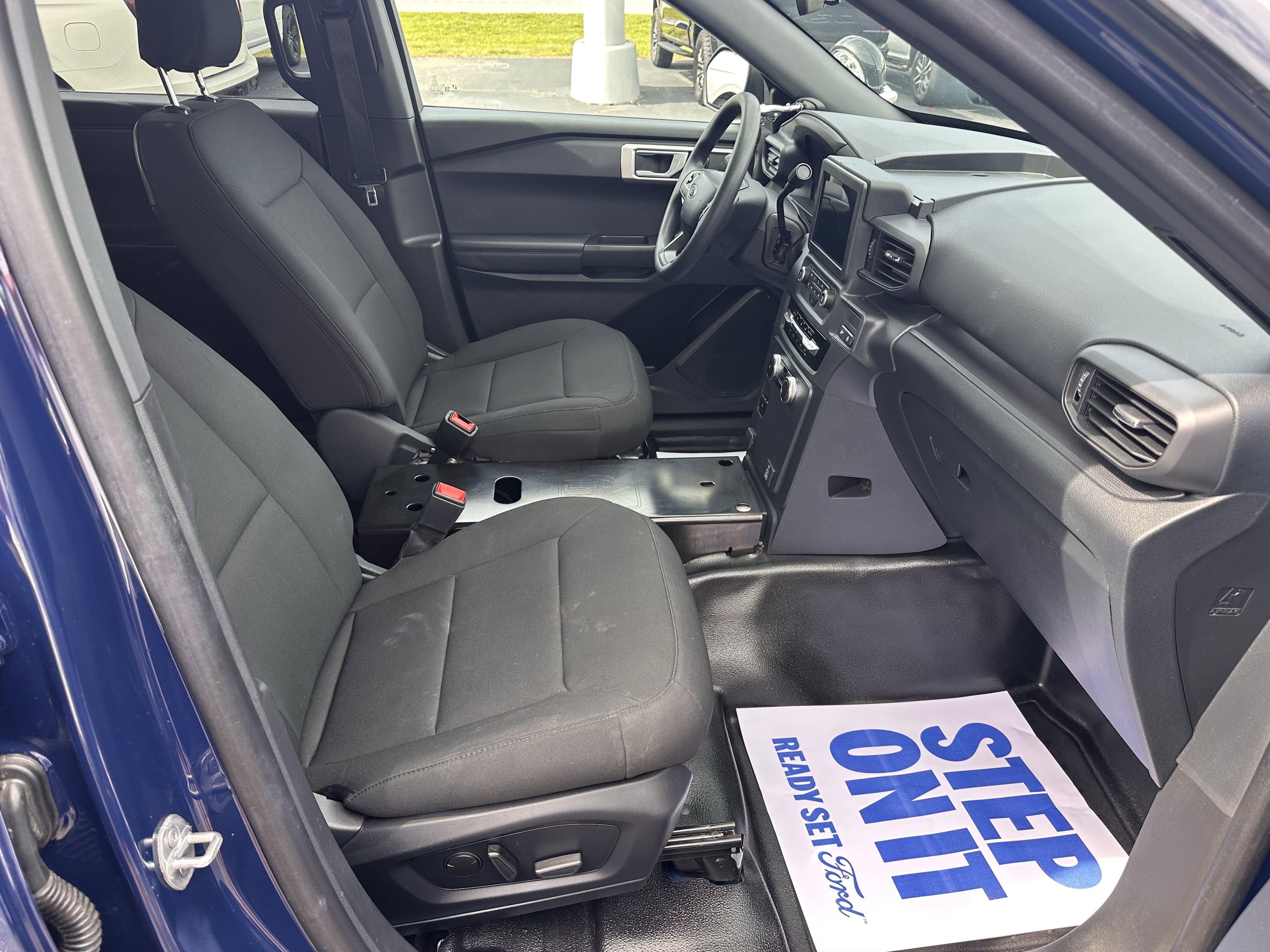 Used 2025 Dark Blue Ford AWD image 15