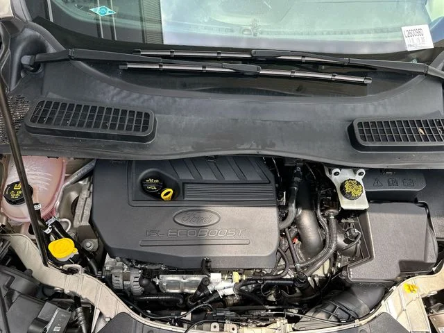 Used 2018 Gold Ford SEL image 28