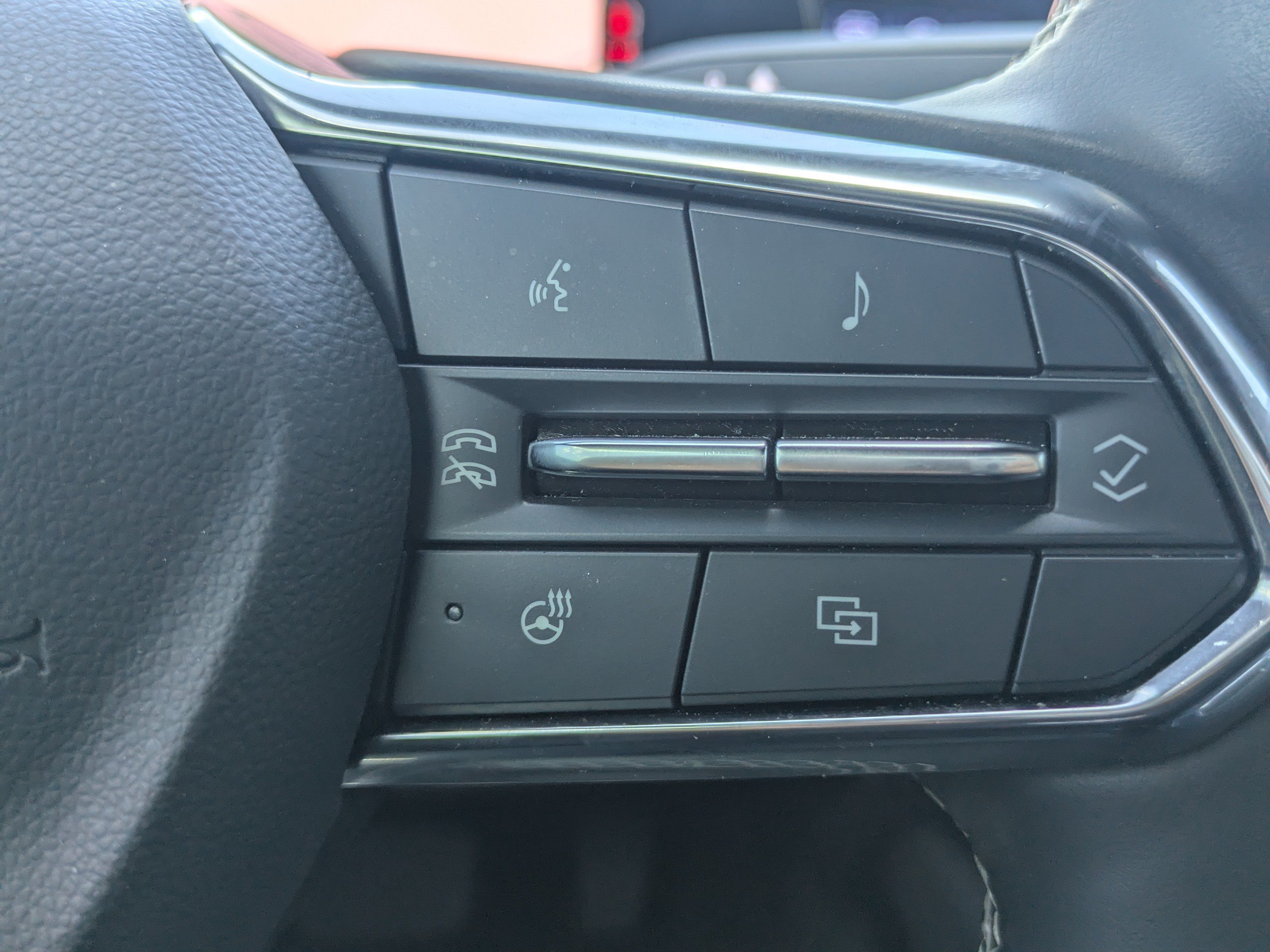 Used 2024 Black Chevrolet LT image 25