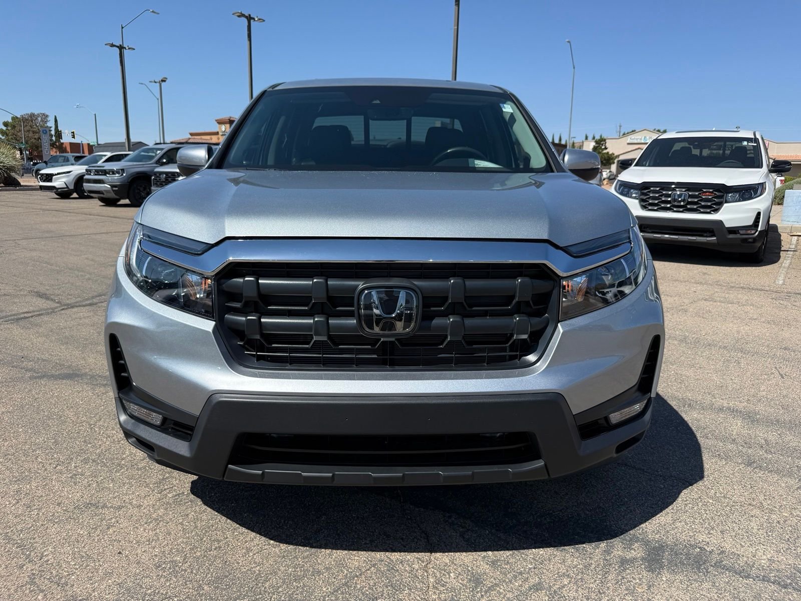 Certified Used 2025 Solar Silver Metallic Honda AWD RTL image 2