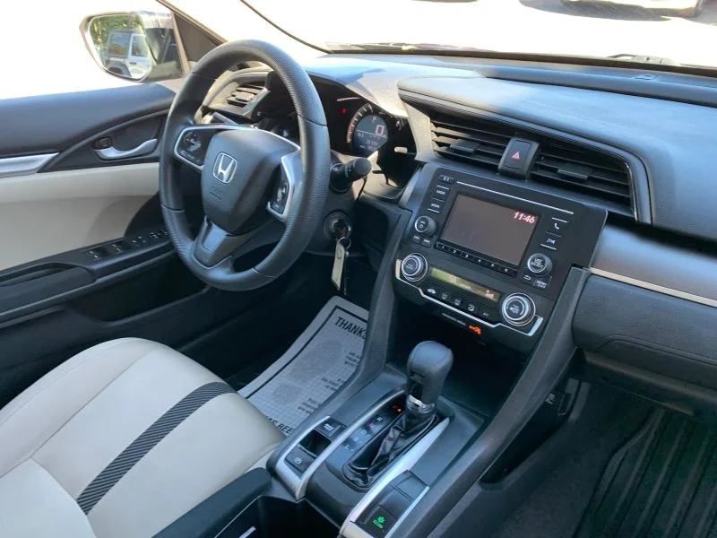 Used 2016 Black Honda LX Sedan 4D image 34