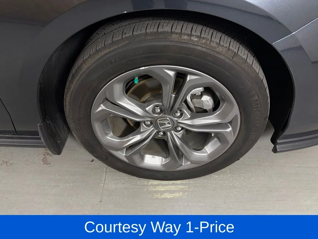 Used 2024 Gray Honda EX image 12