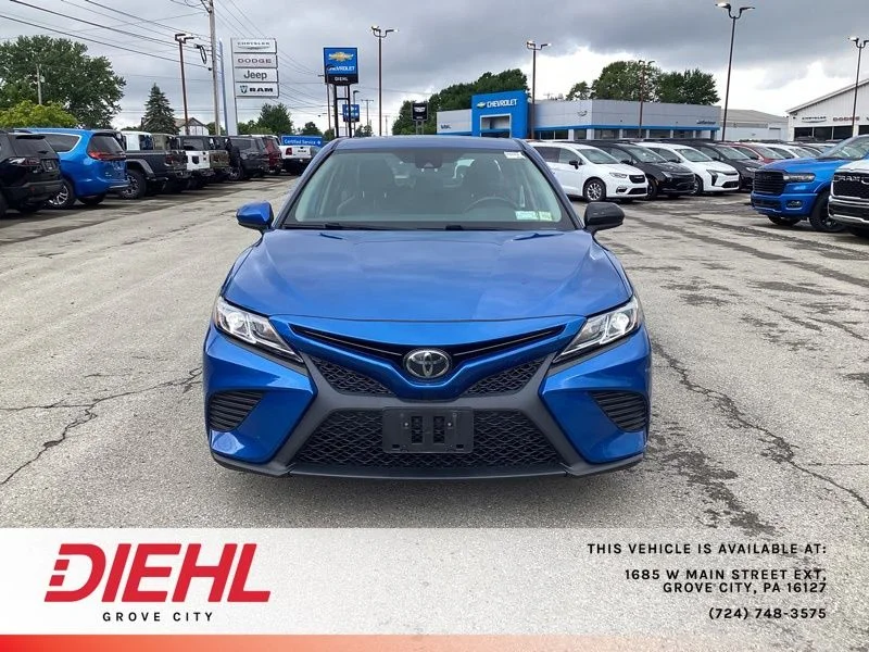 Used 2019 Blue Toyota SE image 2