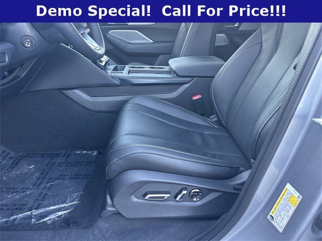 Used 2026 Silver Metallic Acura w/Technology Package image 9