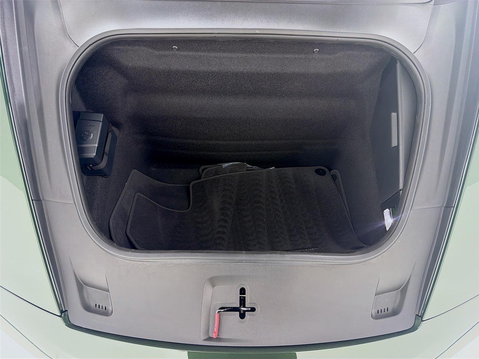 Used 2026  PORSCHE  image 28