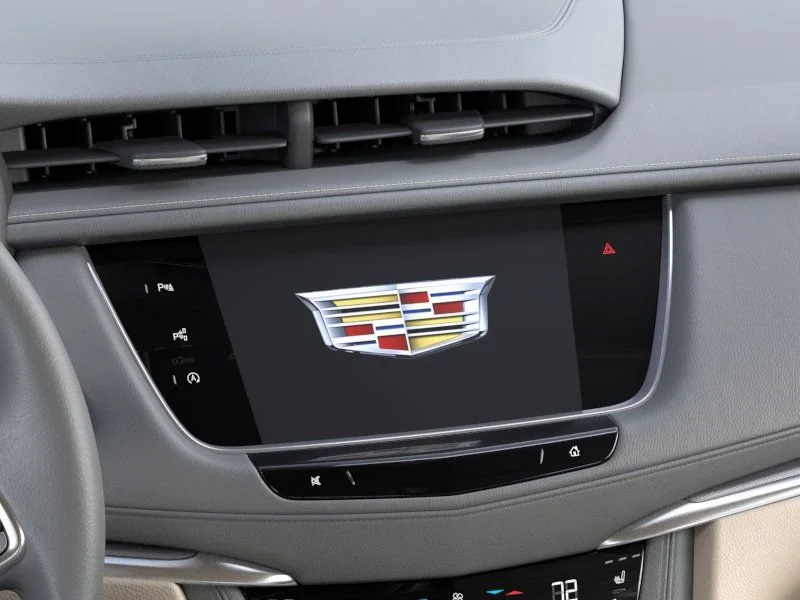 New 2026 Crystal White Tricoat Cadillac Premium Luxury image 21
