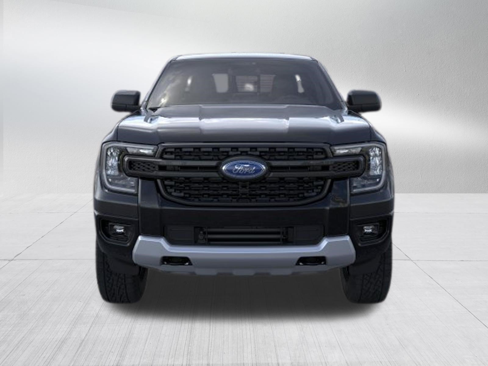 New 2026 Shadow Black Ford XLT image 2