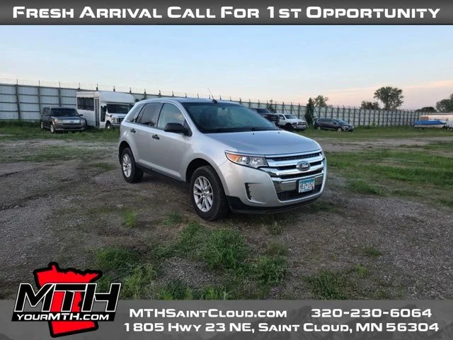 Used 2014 Silver Ford SE image 2