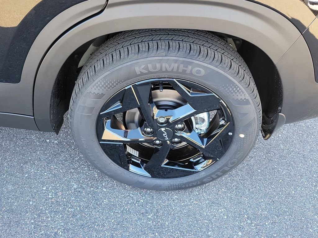 New 2026 Black Kia EX image 39