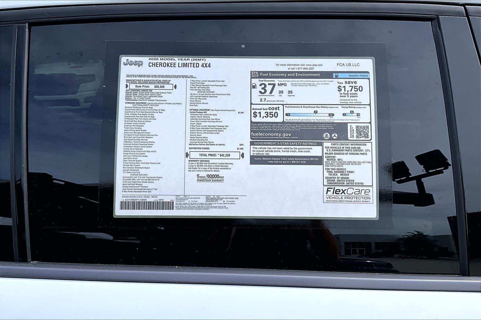New 2026 Bright White Clear-Coat Exterior Paint Jeep Limited image 17