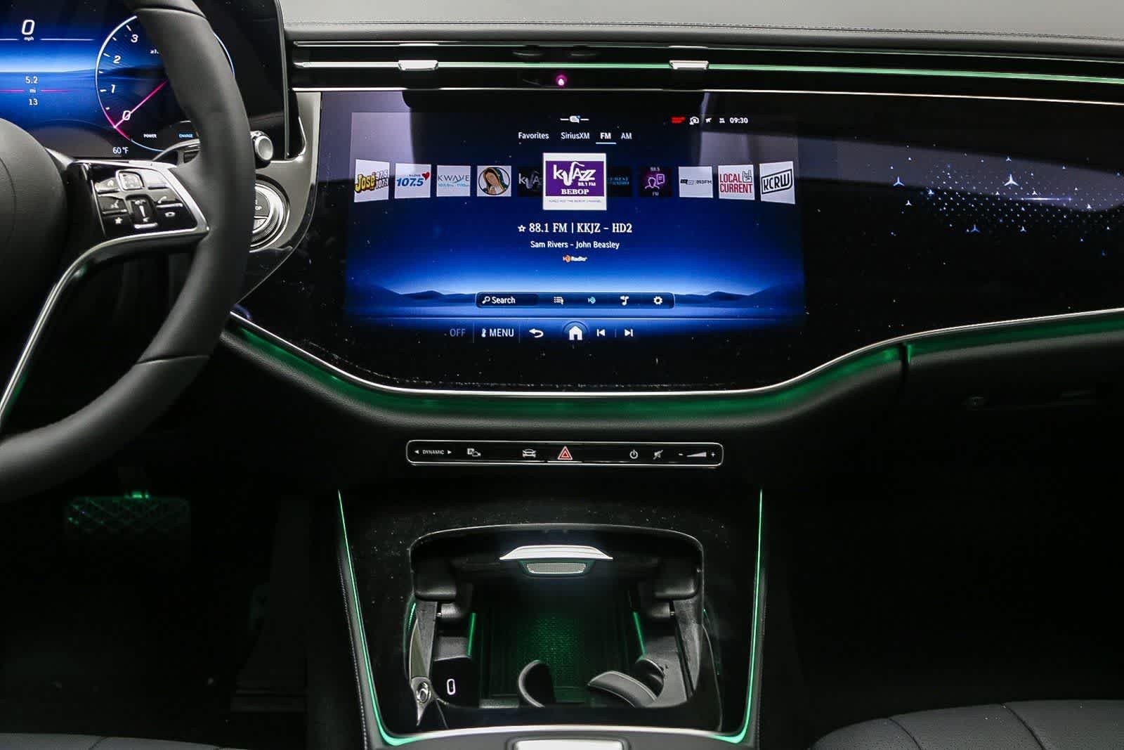 2025 Mercedes-Benz E-Class E450 All-Terrain - Photo 55