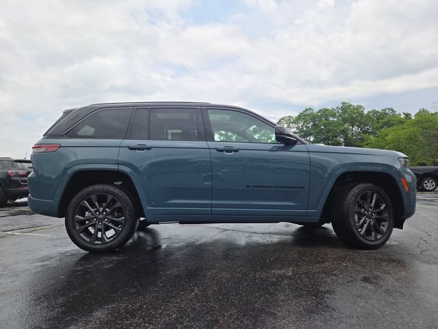 New 2026 Steel Blue Exterior Paint Jeep Limited Reserve image 28
