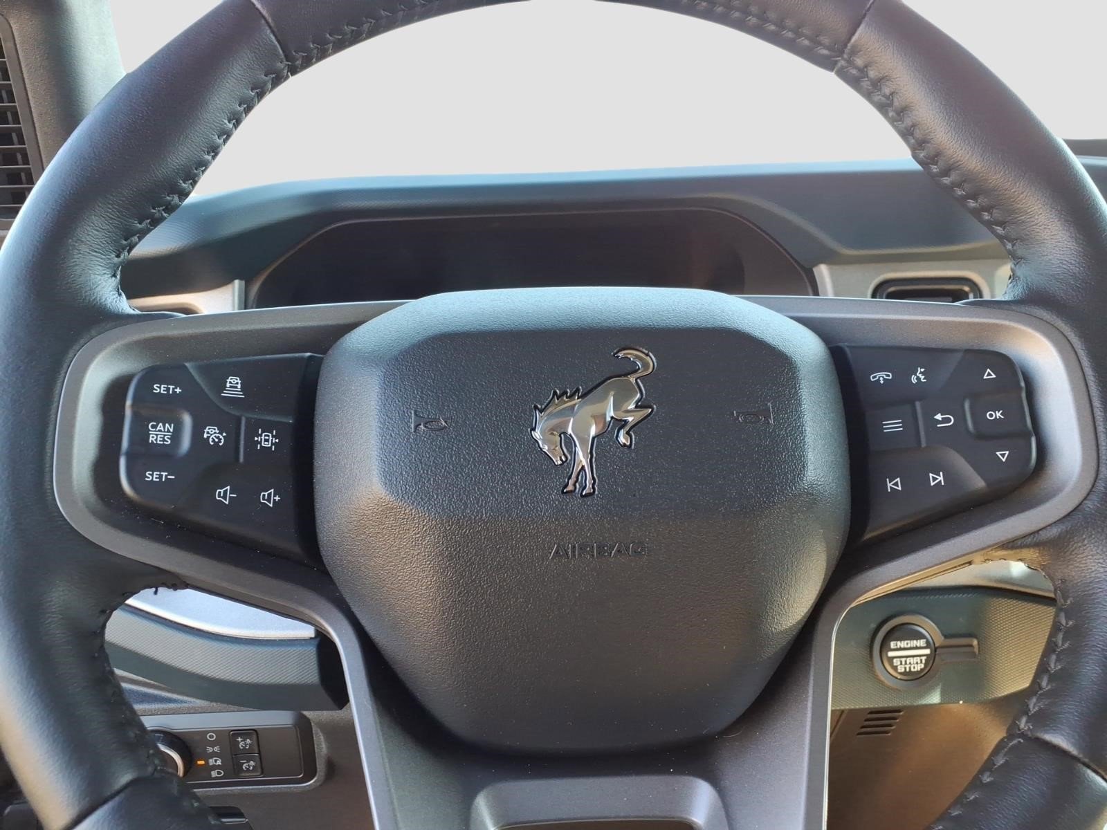 2024 Ford Bronco 4-Door Outer Banks - Photo 19