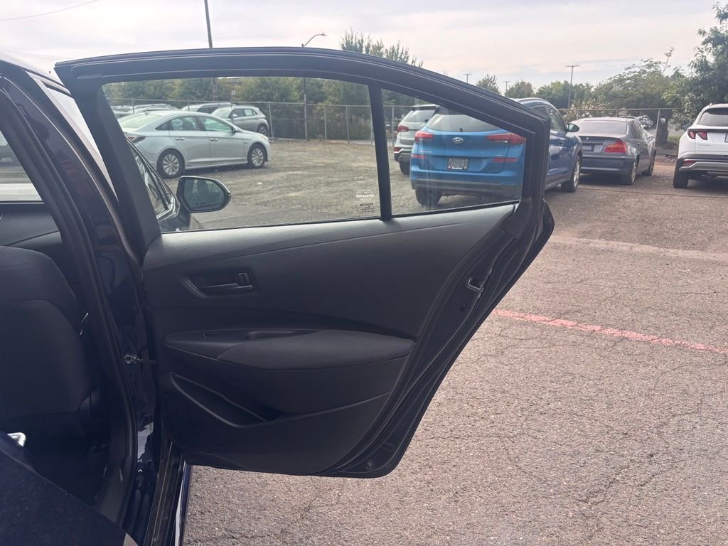 2024 Toyota Corolla LE - Photo 17