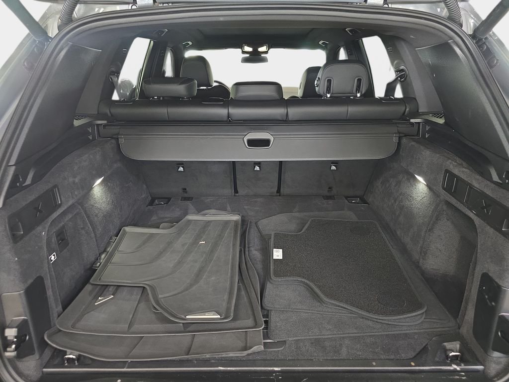 Used 2024 Skyscraper Gray Metallic BMW sDrive40i image 30