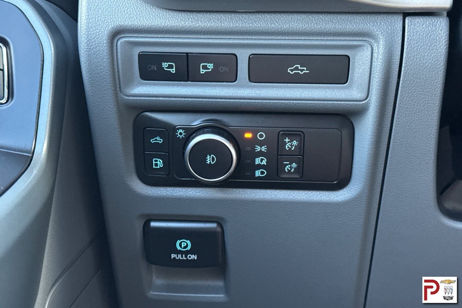 Used 2021 White Ford XLT image 32