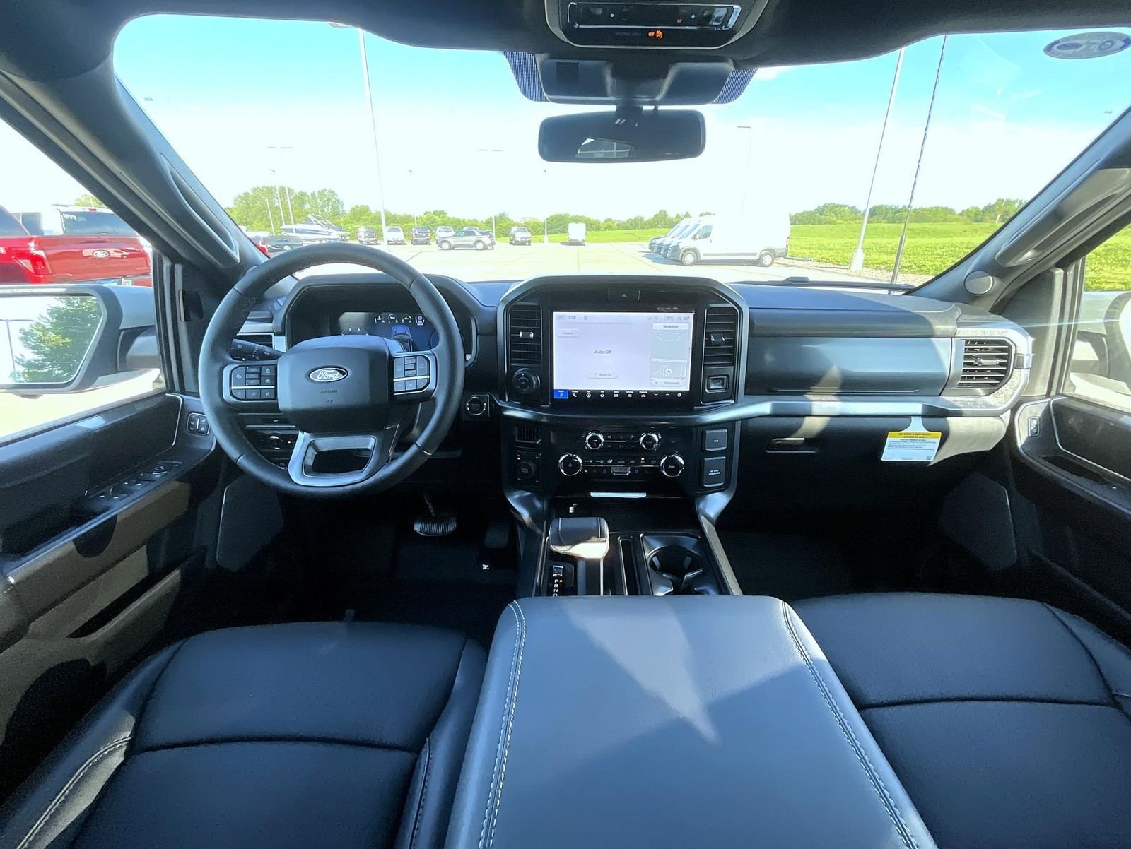 New 2026 Avalanche Ford Lariat image 12
