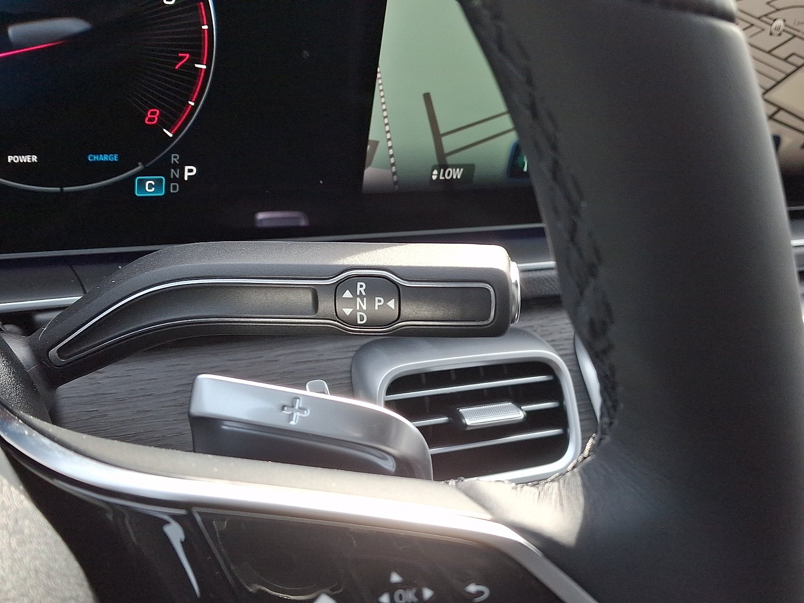 New 2026 Obsidian Black Metallic Mercedes-Benz GLE 350 image 13