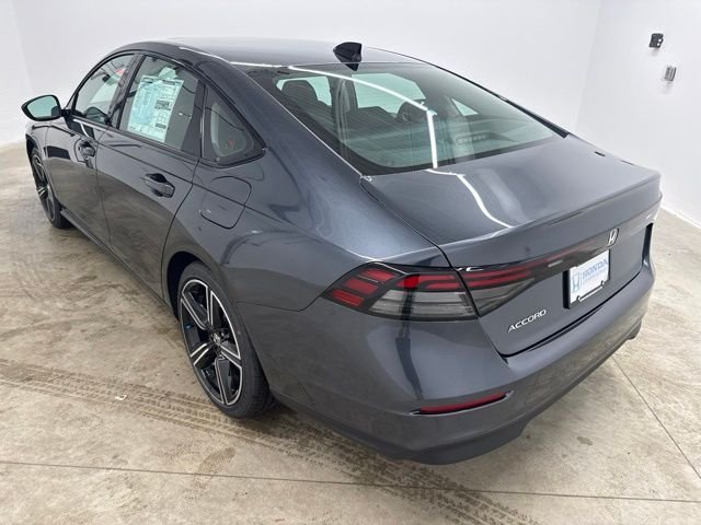New 2026 Meteorite Gray Metallic Honda SE image 7